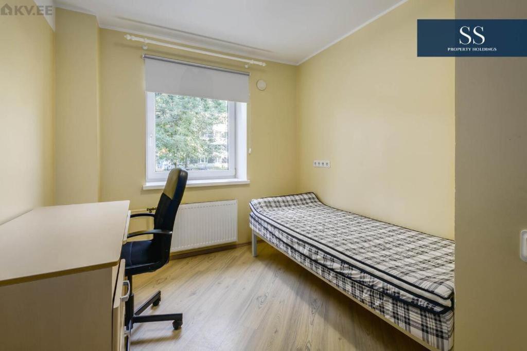 Bright Apartment Near Bus Statioon Tallin Exterior foto