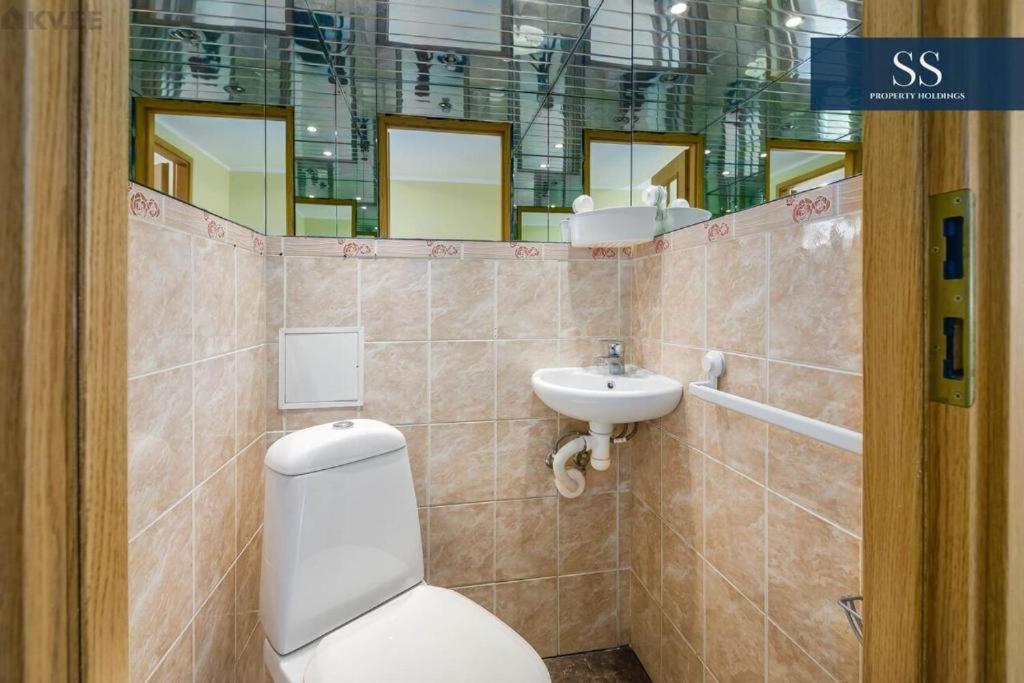 Bright Apartment Near Bus Statioon Tallin Exterior foto